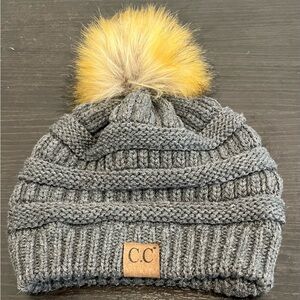C.C Exclusives Cable Knit Faux Fur Pom Pom Beanie Gray OSFA